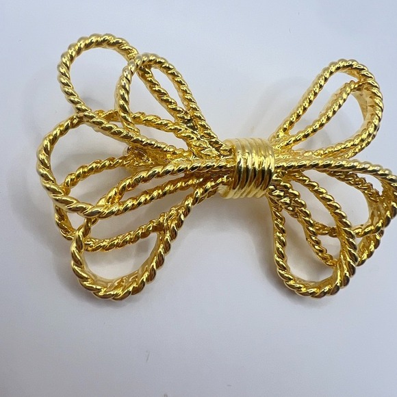Coquette Gold Bow Brooch – Vintage Rope Twist Style - Picture 3 of 7